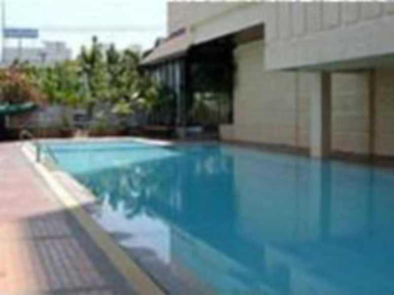Hotel Lampang Wieangthong Esterno foto